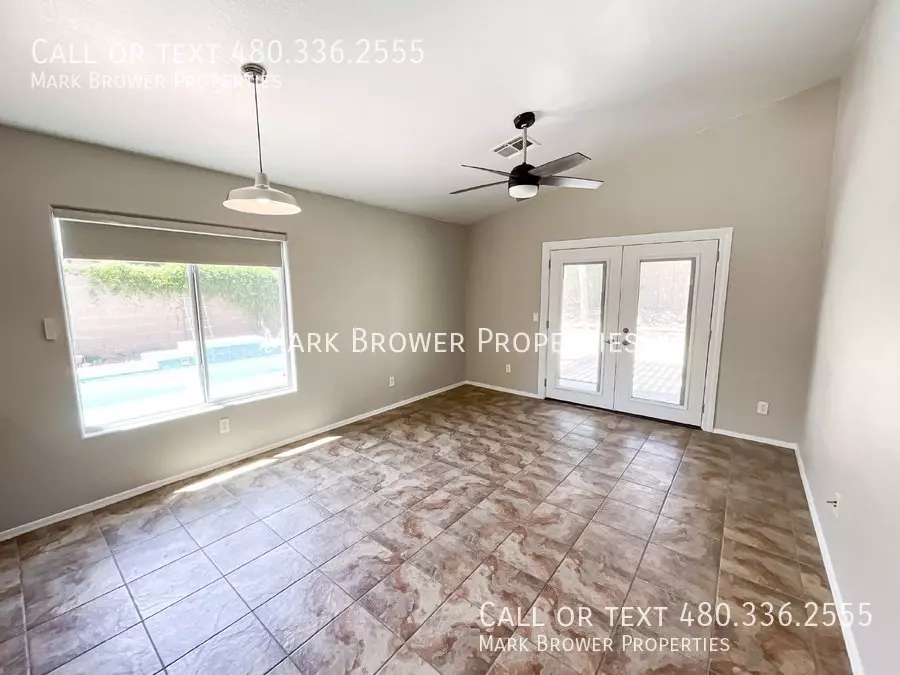 22264 West Antelope Trail, Buckeye, AZ 85326 photo 2