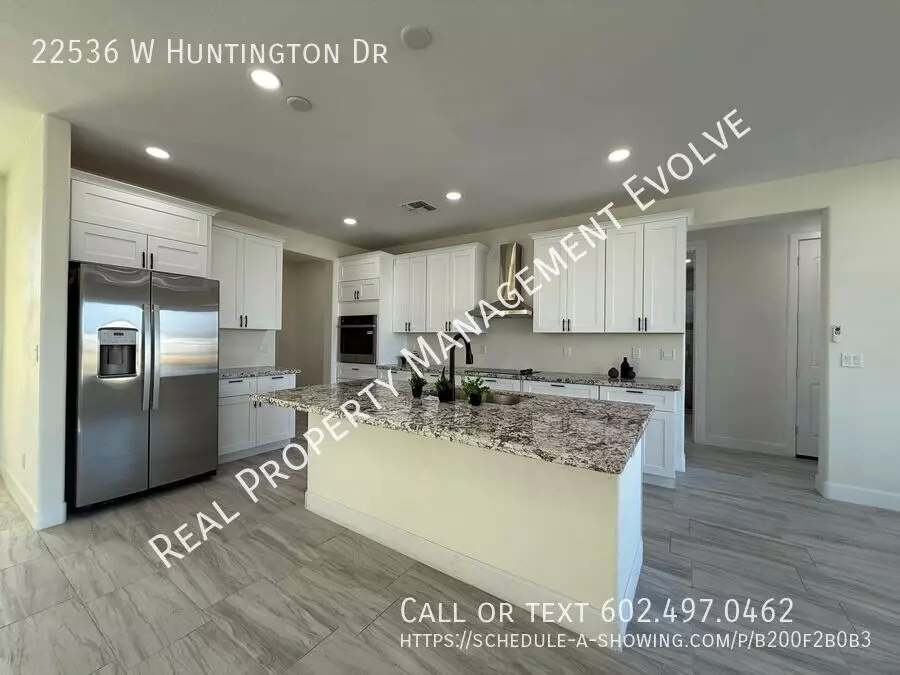 22536 West Huntington Drive, Buckeye, AZ 85326 photo 5