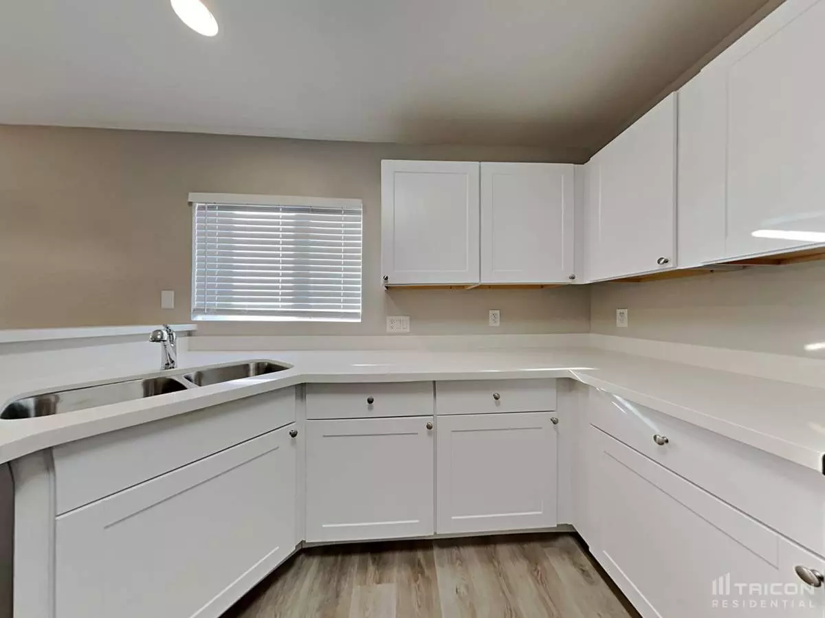 22785 West Solano Drive, Buckeye, AZ 85326 photo 3
