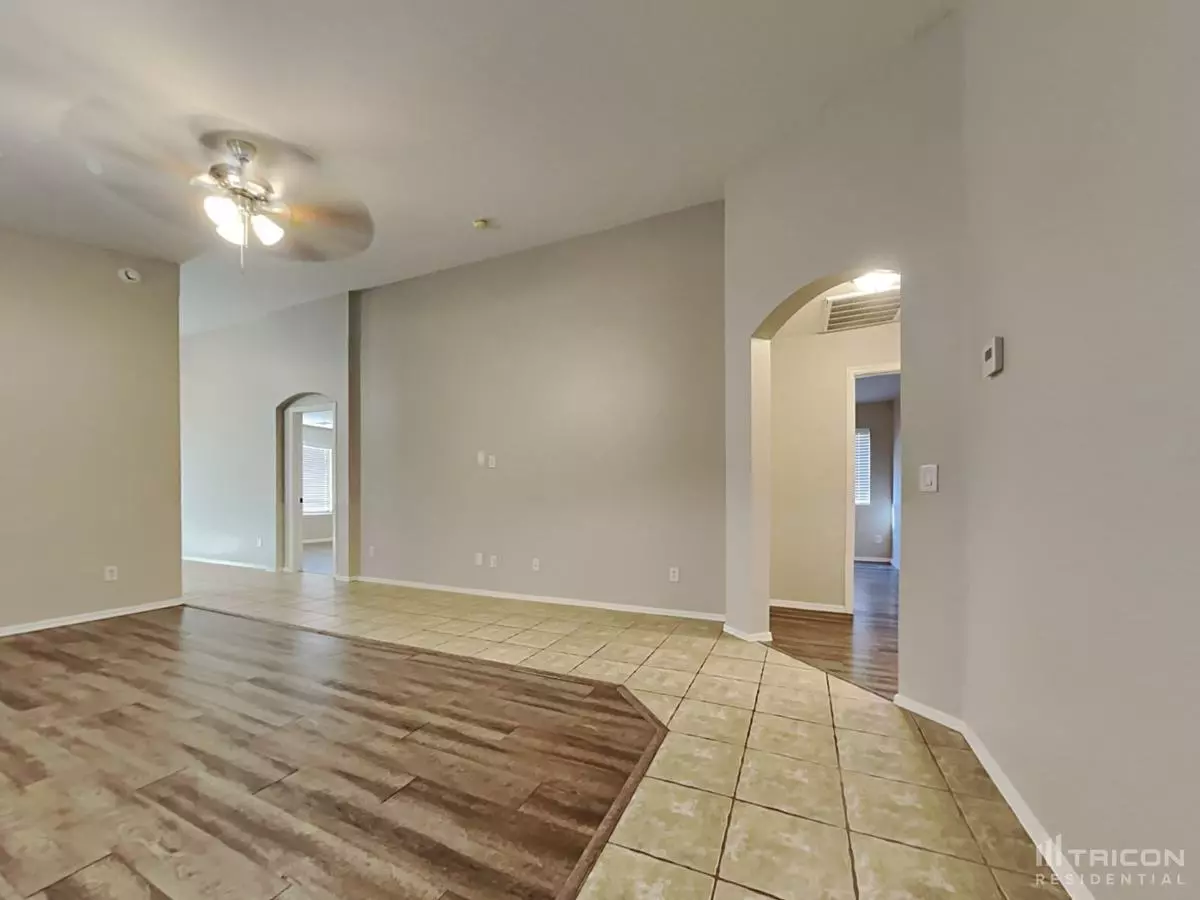 23403 West Cocopah Street, Buckeye, AZ 85326 photo 5