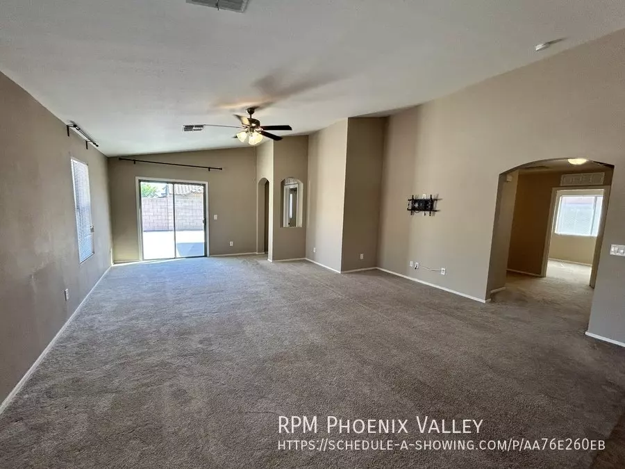 23927 W Ln photo 2