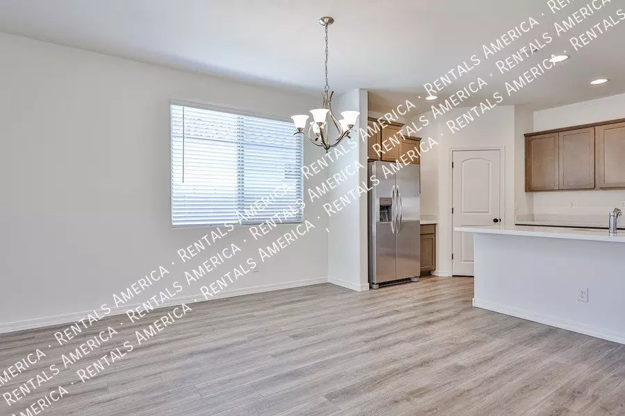 24144 West Gibson Lane, Buckeye, AZ 85326 photo 4