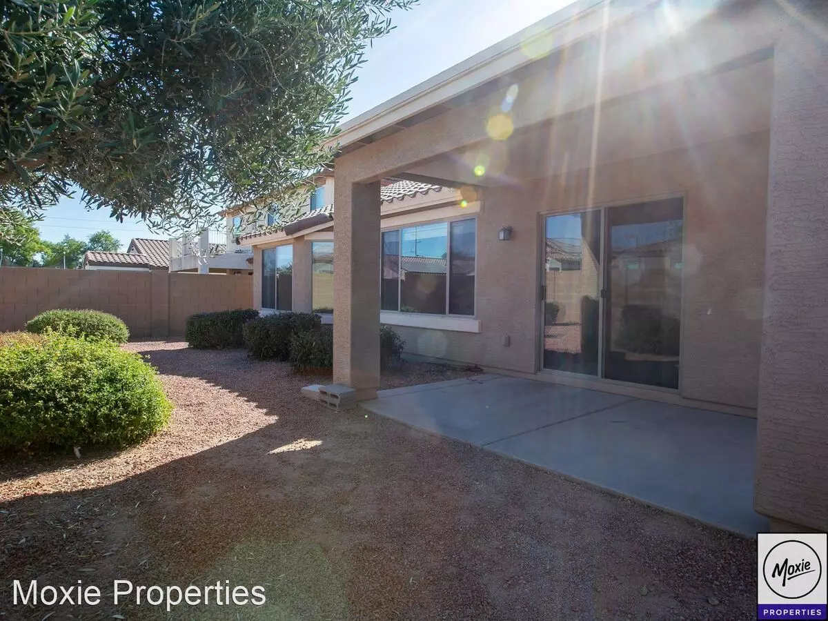 25550 W Beth Dr. photo 4