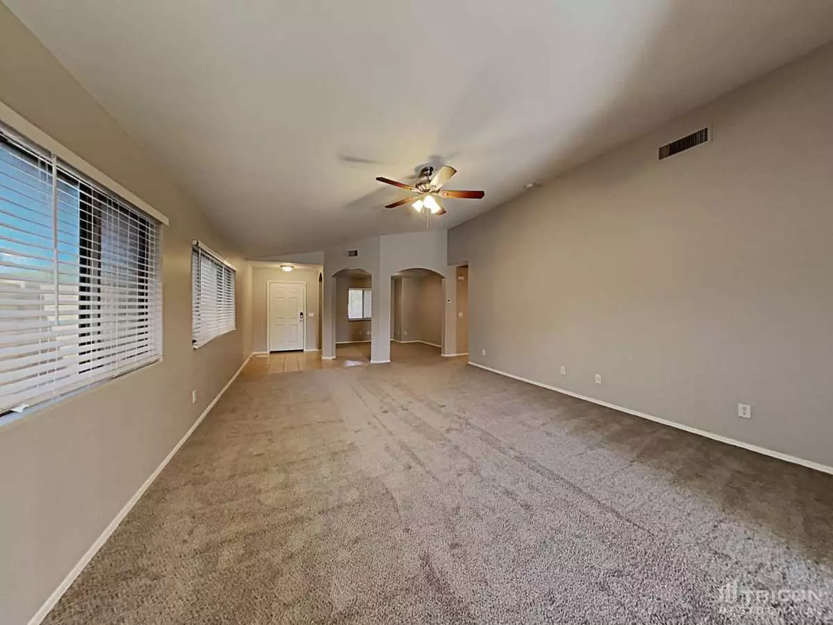 25683 St Kateri Drive Buckeye Az photo 4