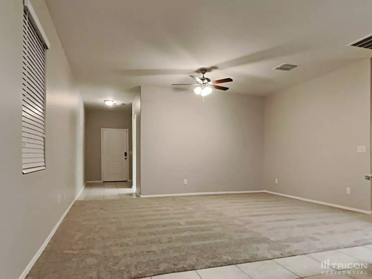 29957 Mitchell Avenue Buckeye Az photo 3