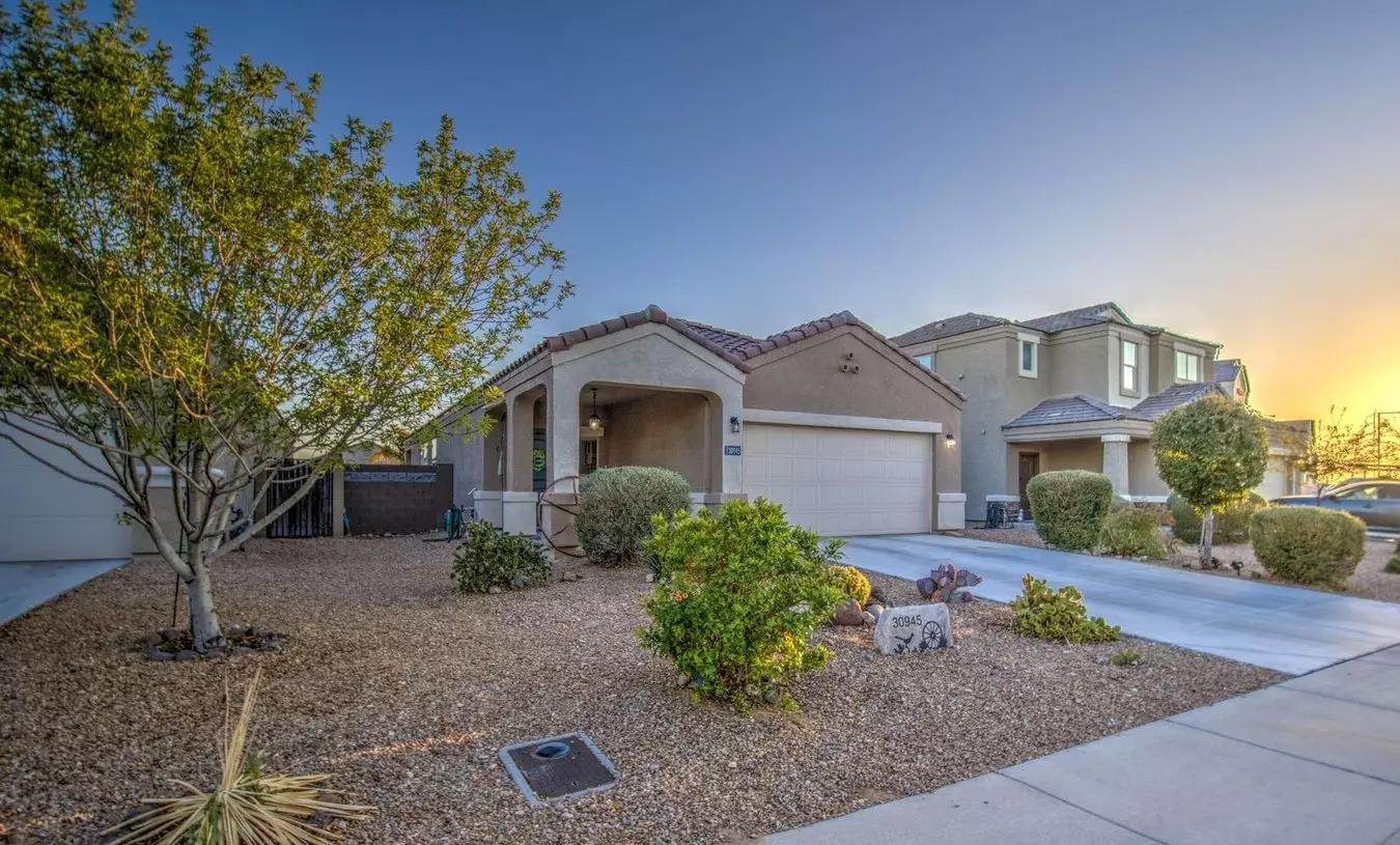 30945 West Picadilly Road, Buckeye, AZ 85396 photo 4