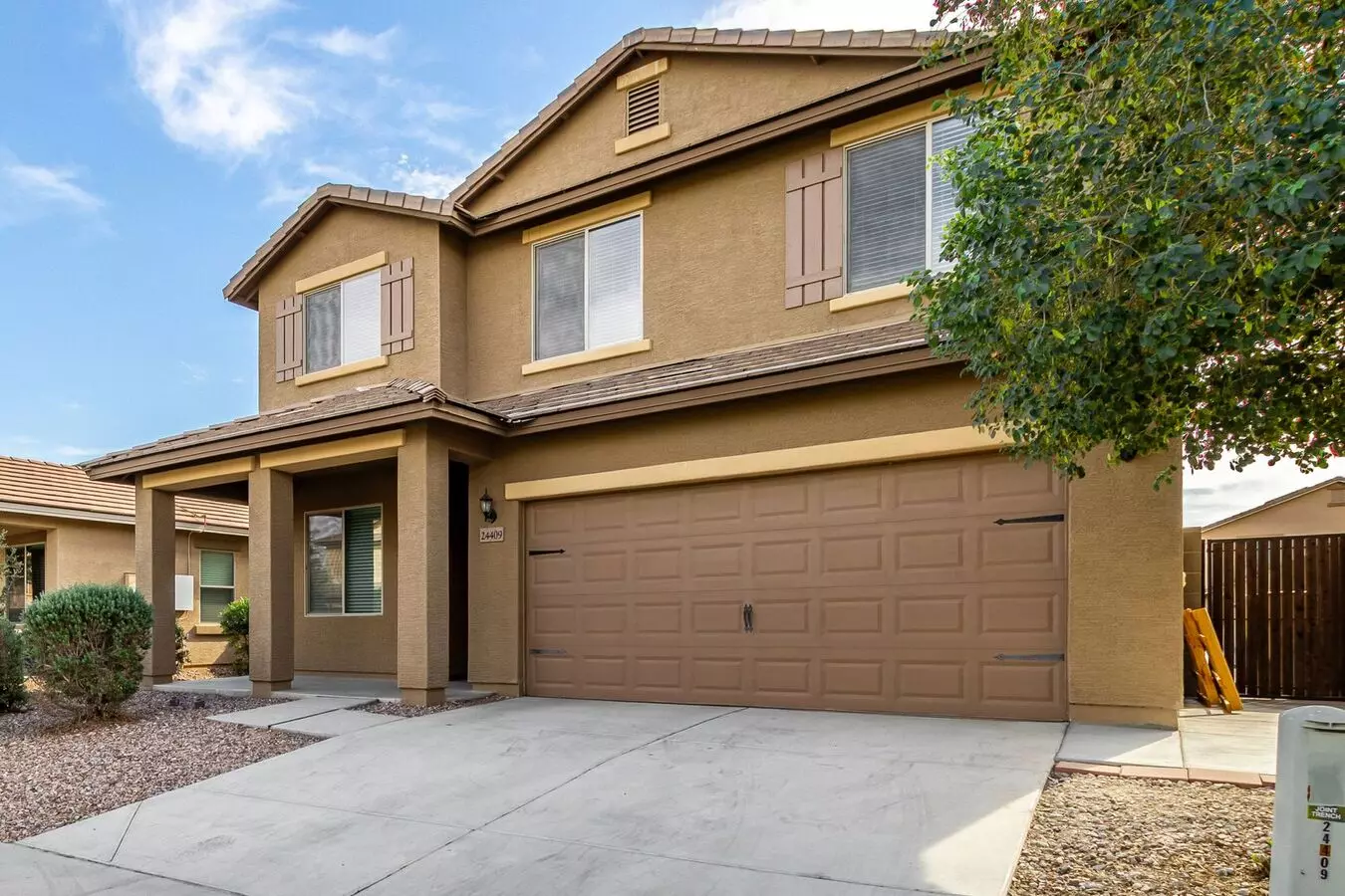 24409 W Sheraton Ln Buckeye, AZ 85326 photo 3