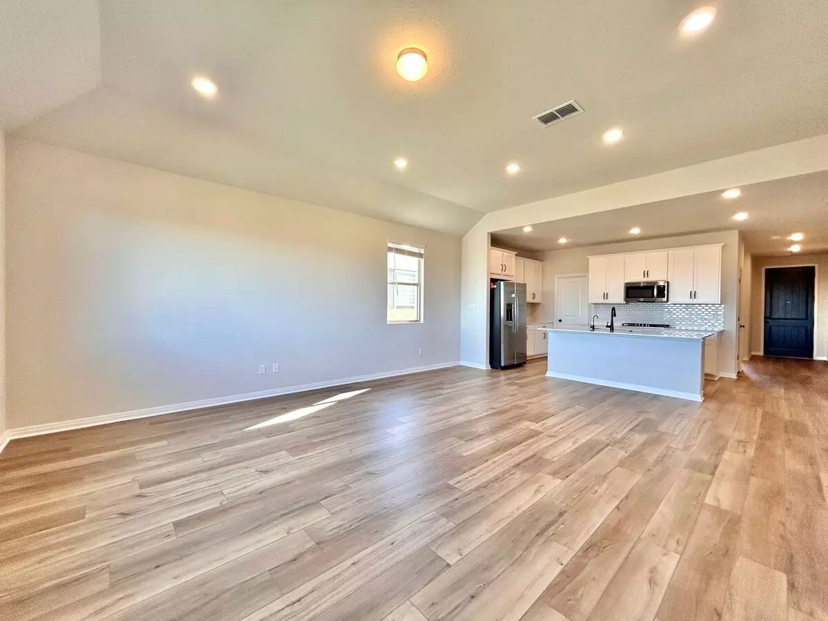 9704 Serene Bliss Ln Buda, TX 78610 photo 2