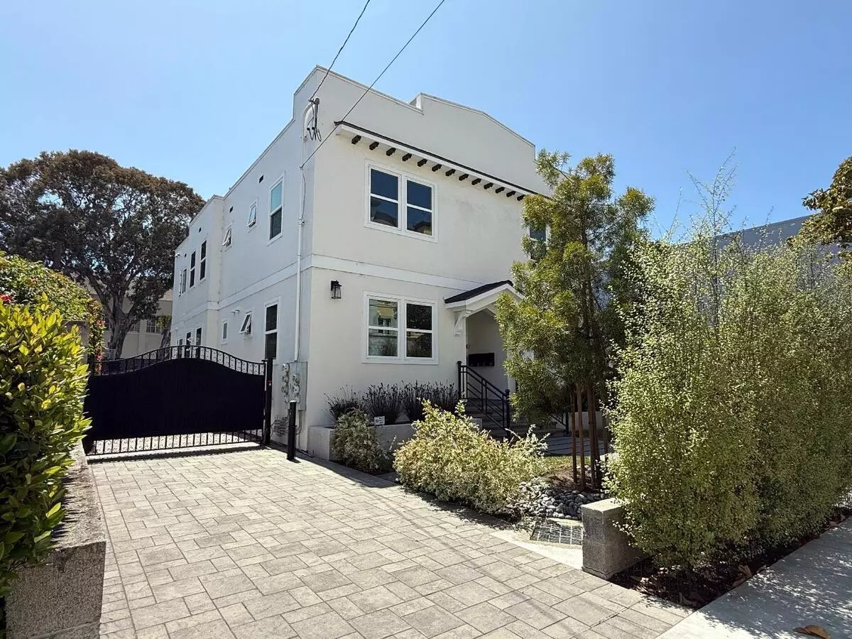 125 Park Road, Burlingame, CA 94010 photo 3