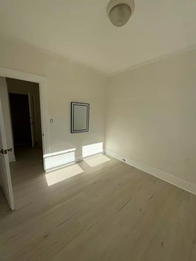 268 Lorton AVE 2 photo 3