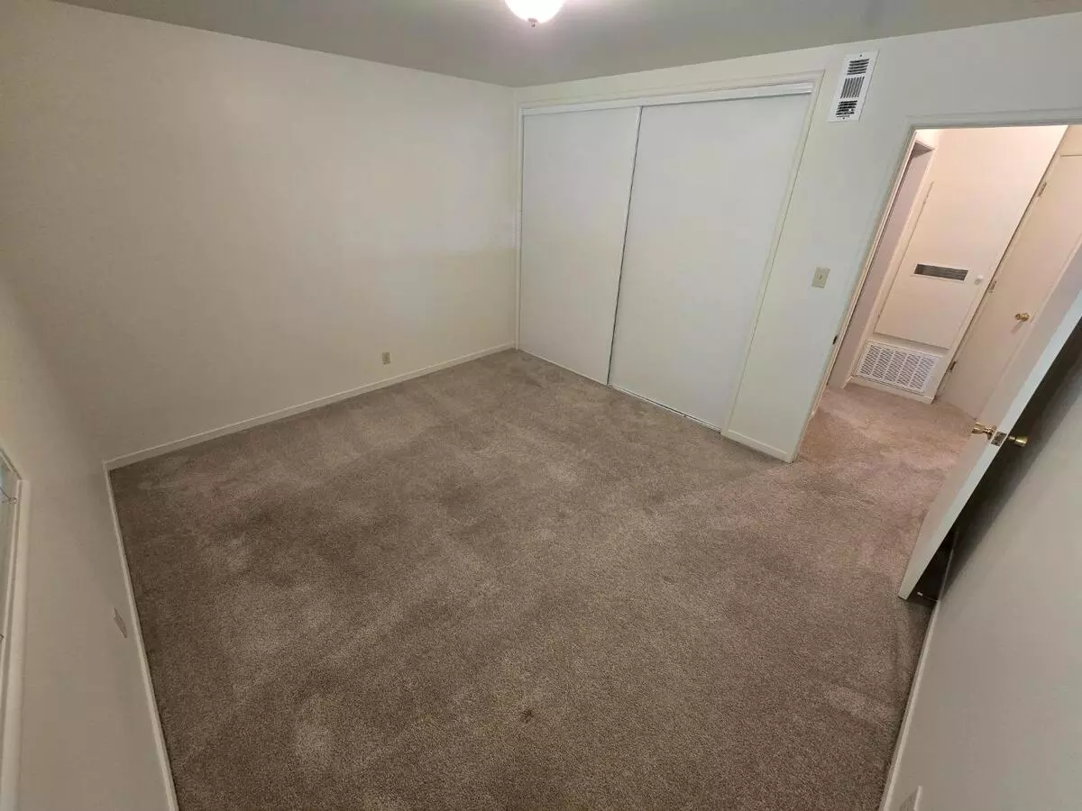 801 Fairfield Road, Burlingame, CA 94010 photo 3
