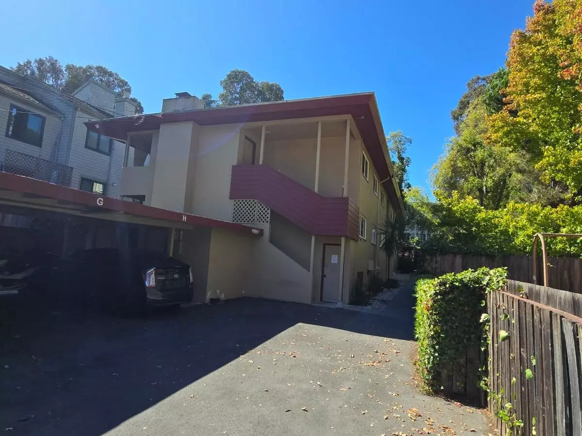 801 Fairfield Road, Burlingame, CA 94010 photo 2