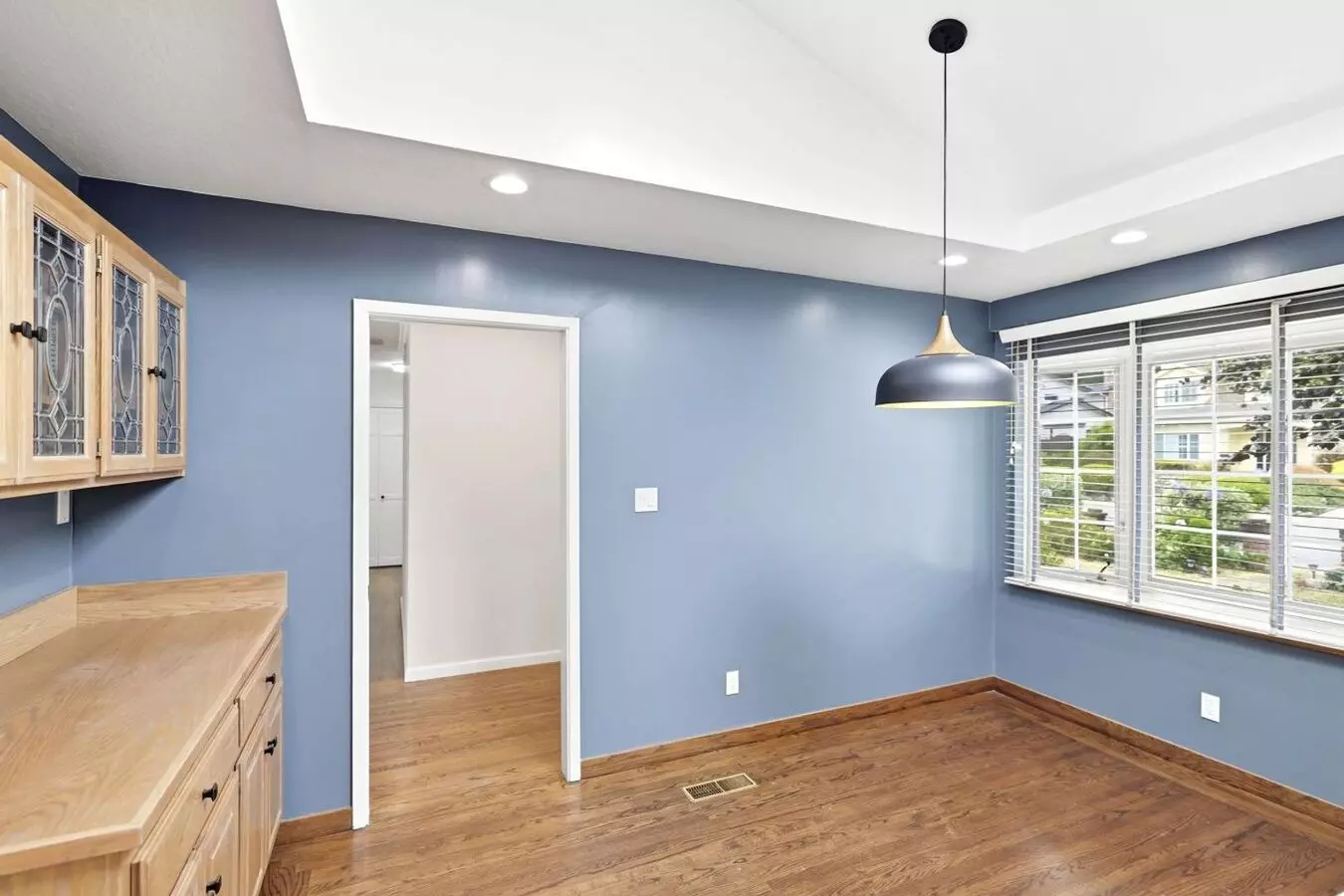 Updated 4 Bed, 2 Bath Home With Canyon Views! photo 5