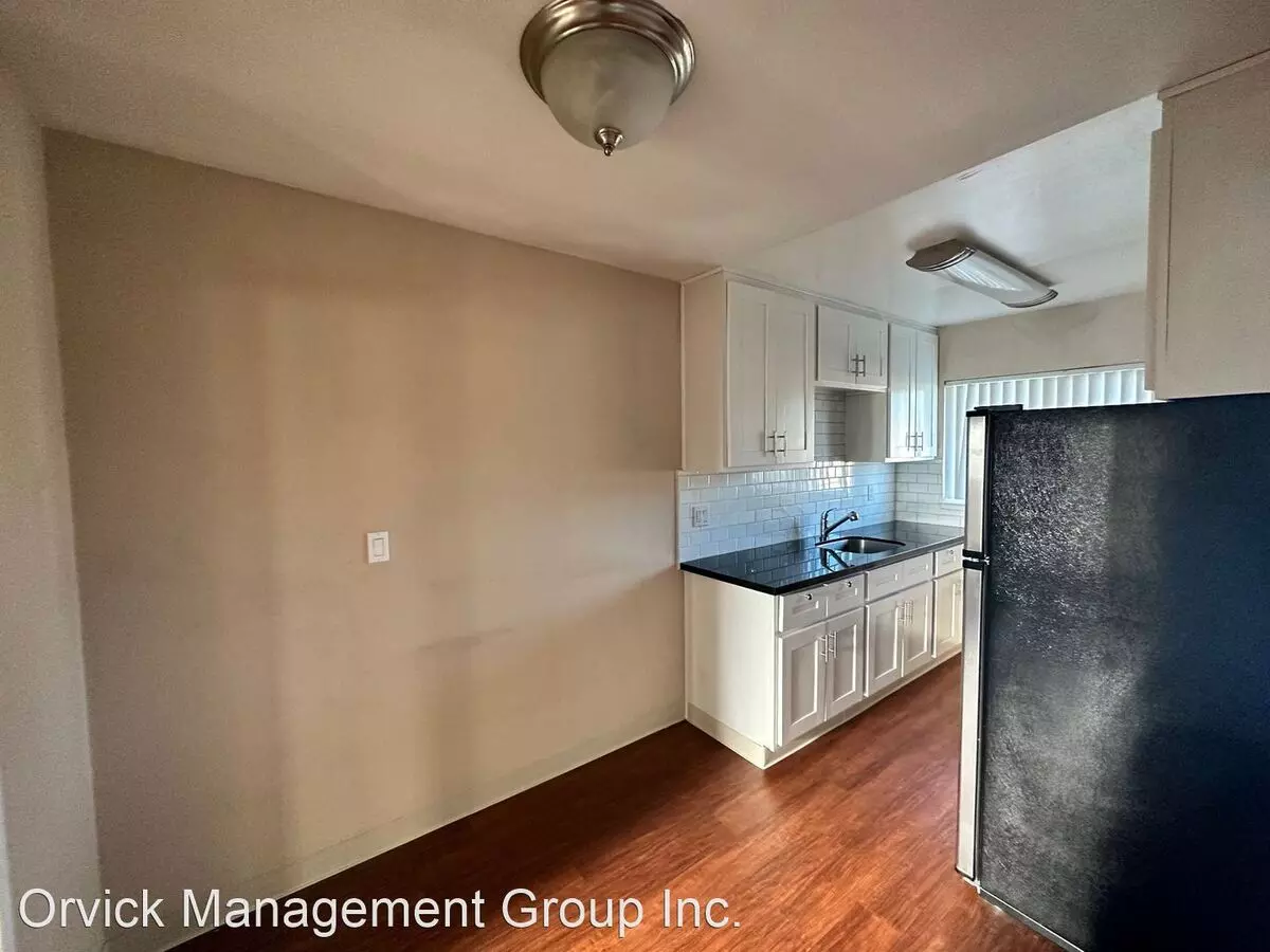 346 - 300 Dunster Dr photo 4