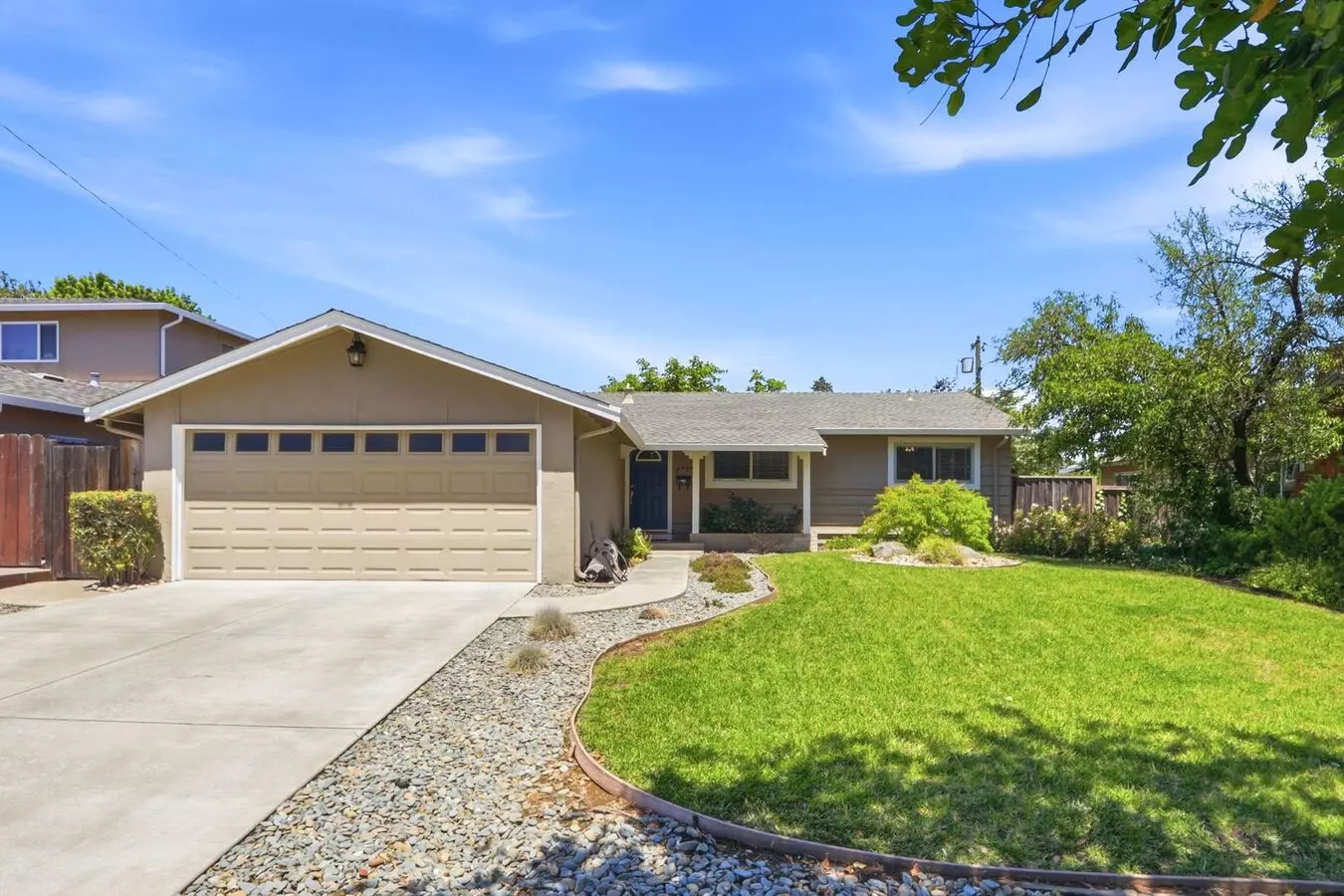 4737 Regina Way Campbell, CA 95008