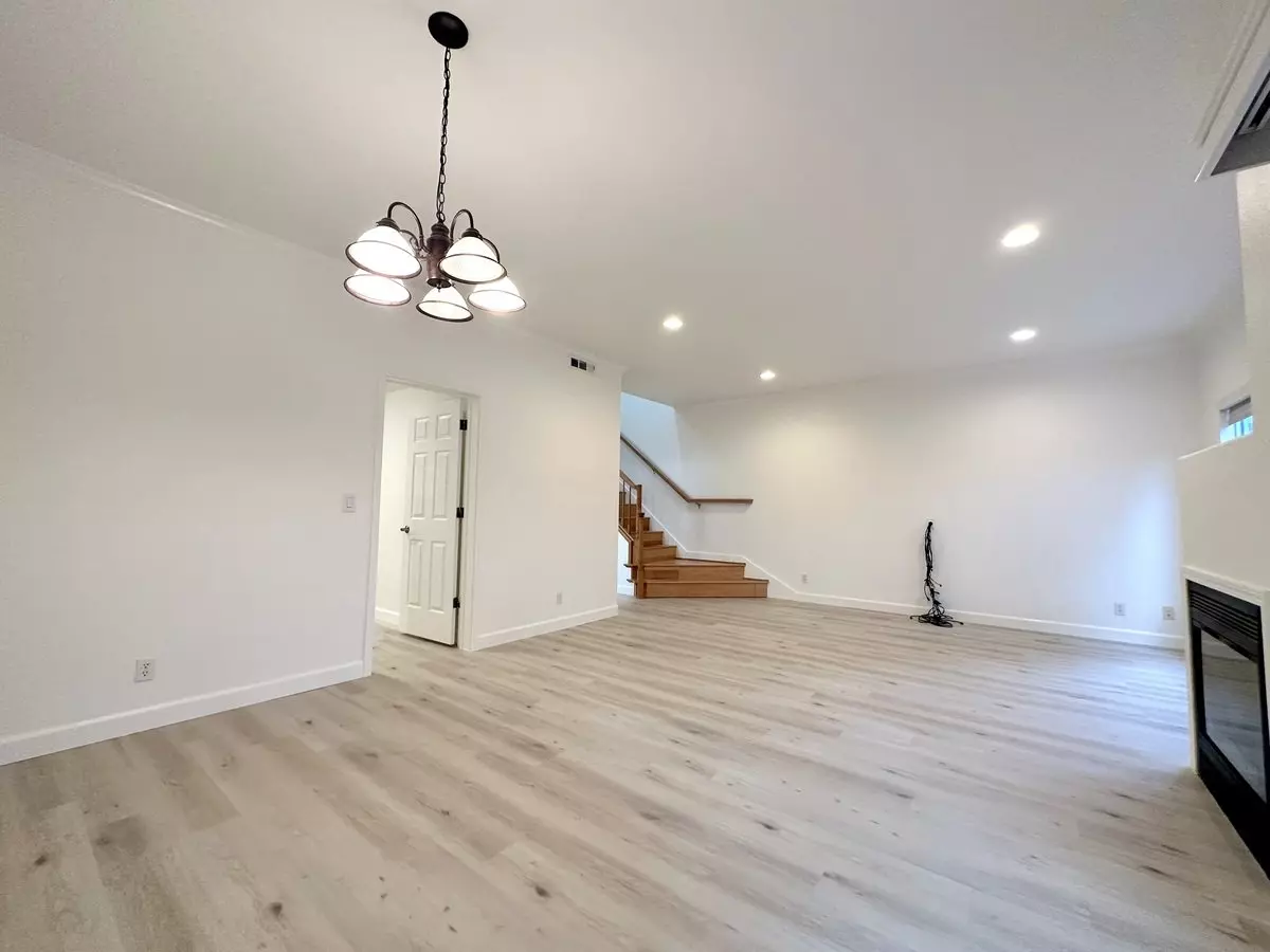 181 Orchard Oak Cir photo 5