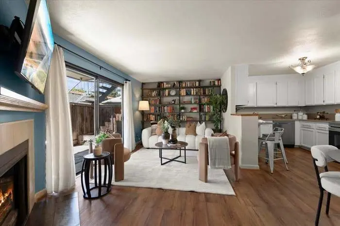 Updated Ground Level Condo Near Los Gatos photo 2
