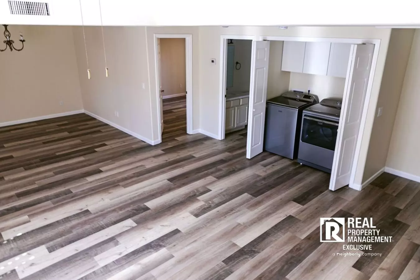 37222 N TOM DARLINGTON Drive photo 5