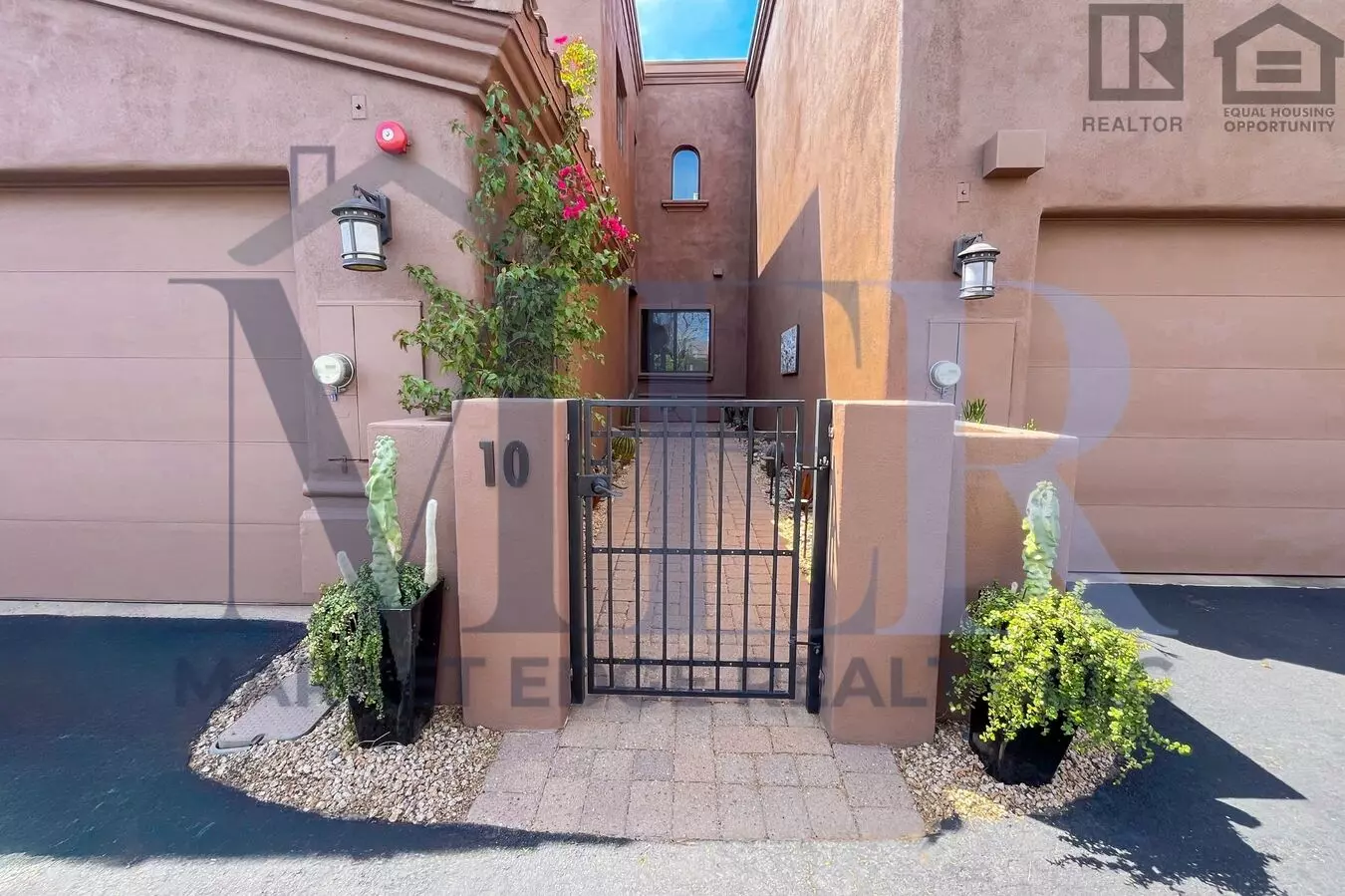 3Bed Townhouse W/2 Car Garage In Carefree! $399 Move-in Special! Move-in Ready On 4/9/2026! photo 5