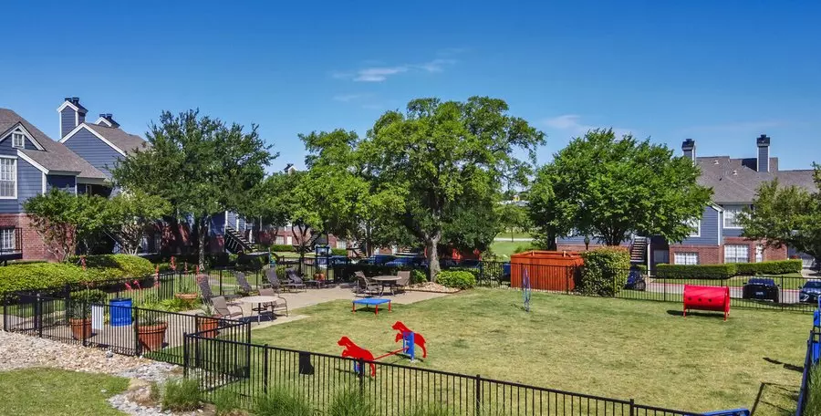 2056 Keller Springs Road, Carrollton, TX 75006 photo 5