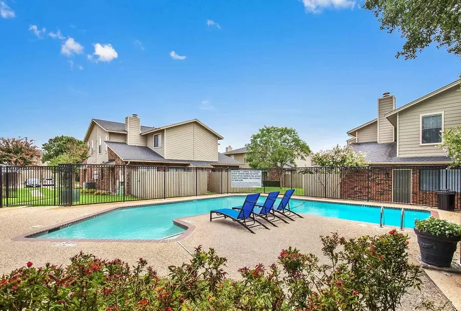 3836 Old Denton Road, Carrollton, TX 75007 photo 3