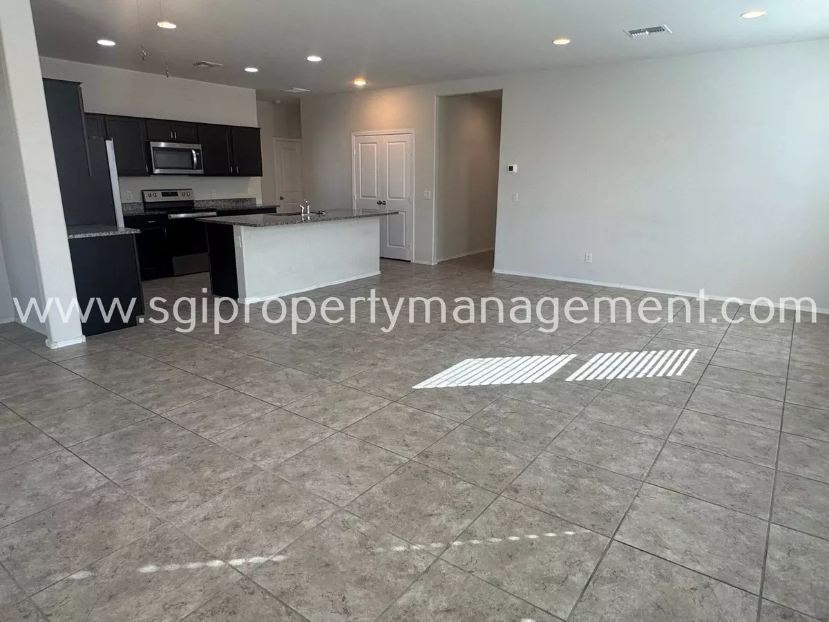 3469 N Montoya Ln photo 5