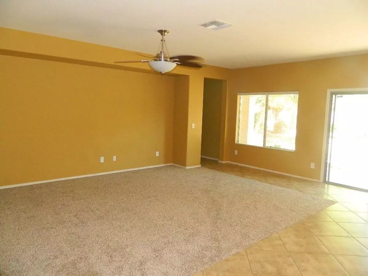 Coming Soon 8.2026 5Bedroom 3 Baths photo 5