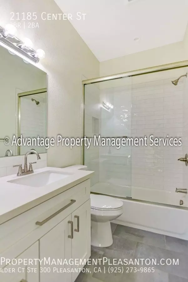 21185 Center Street, Castro Valley, CA 94546 photo 2