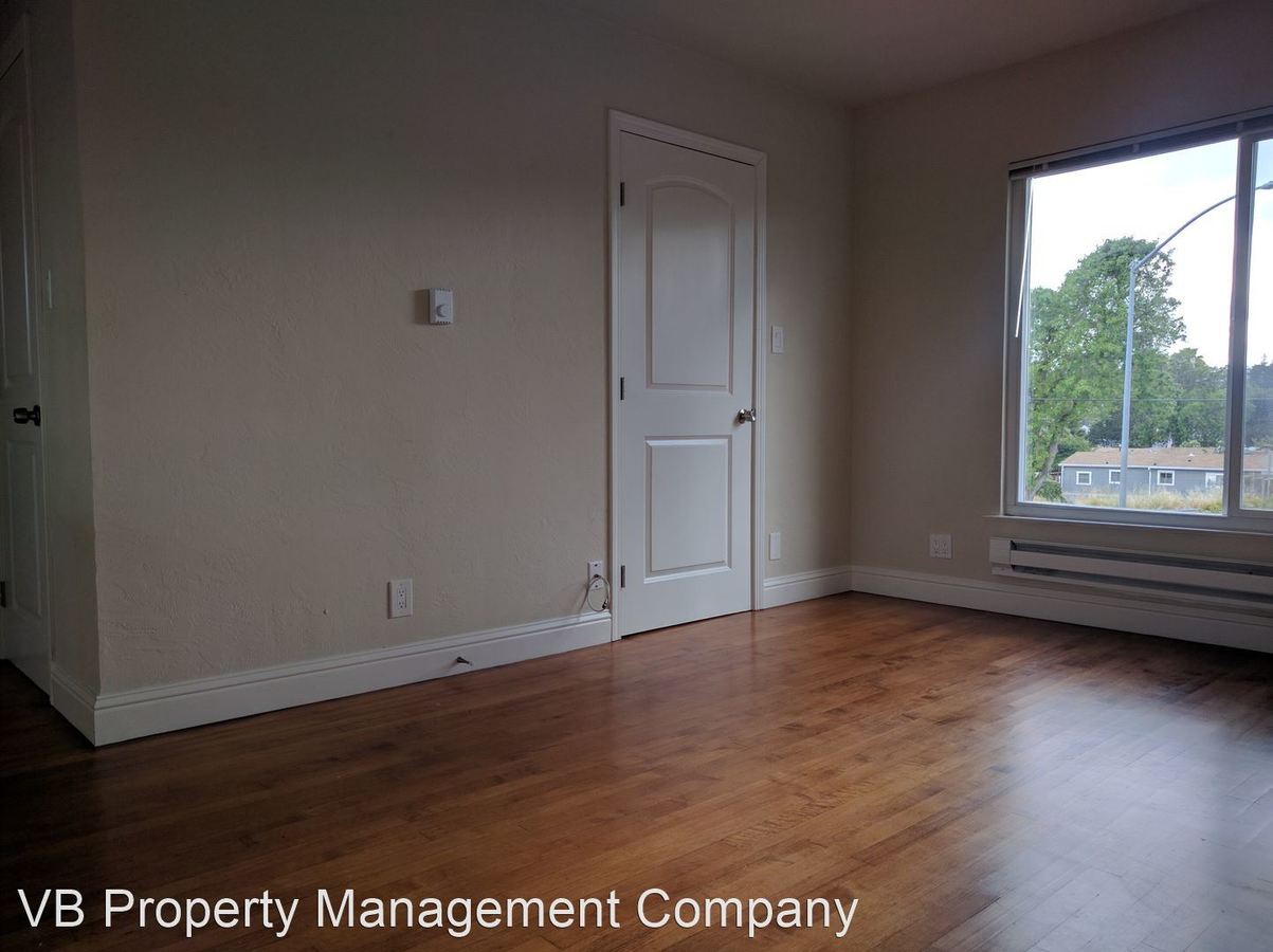 21220-21226 Lake Chabot Rd 21306 Rizzo Ave photo 3