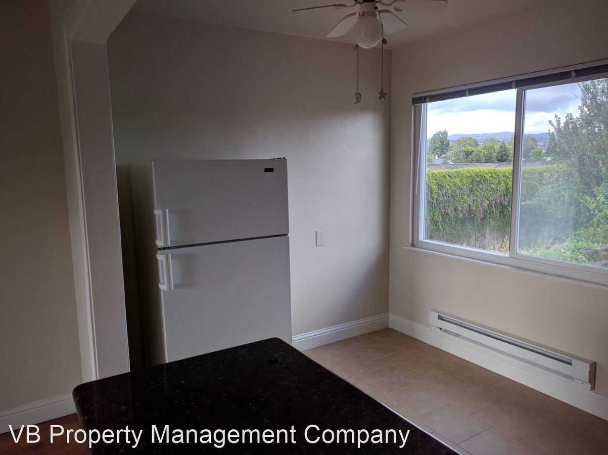 21220-21226 Lake Chabot Rd 21306 Rizzo Ave photo 5