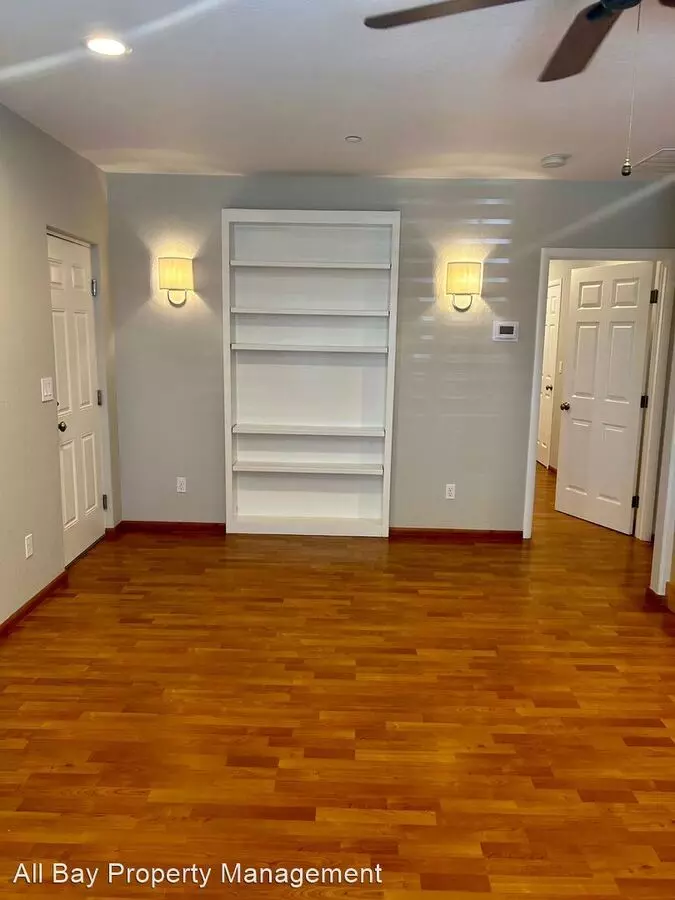 4650 James Ave. photo 2