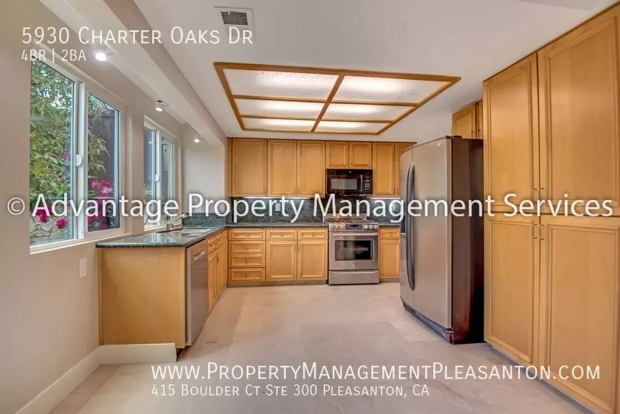 5930 Charter Oaks Dr photo 3