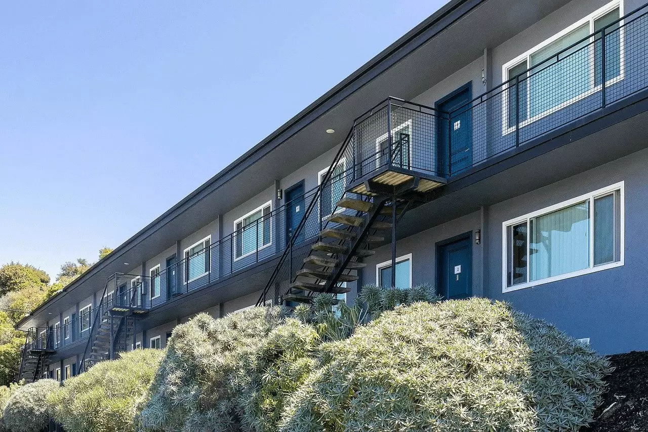 Welcome To A Place Where Modern Living Meets Breathtaking Bay Area! photo 3