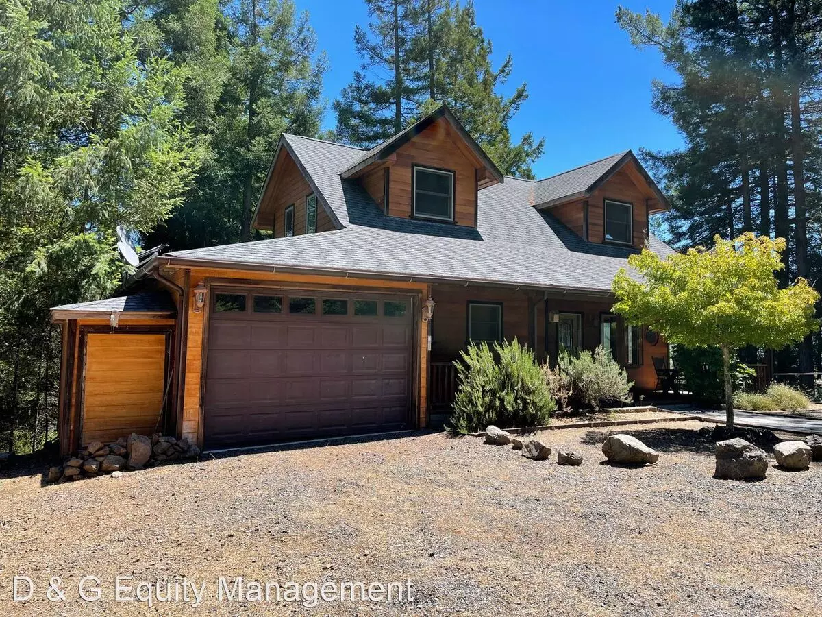 Two + Bedroom 2 Bath Private Home On Three Acres In The Mountains photo 2