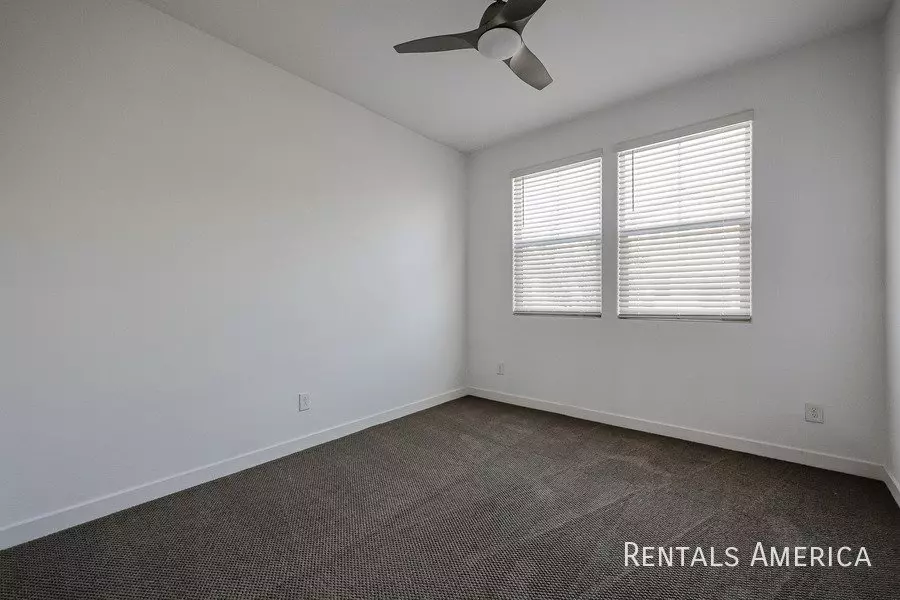 1051 East Armstrong Way, Chandler, AZ 85286 photo 4