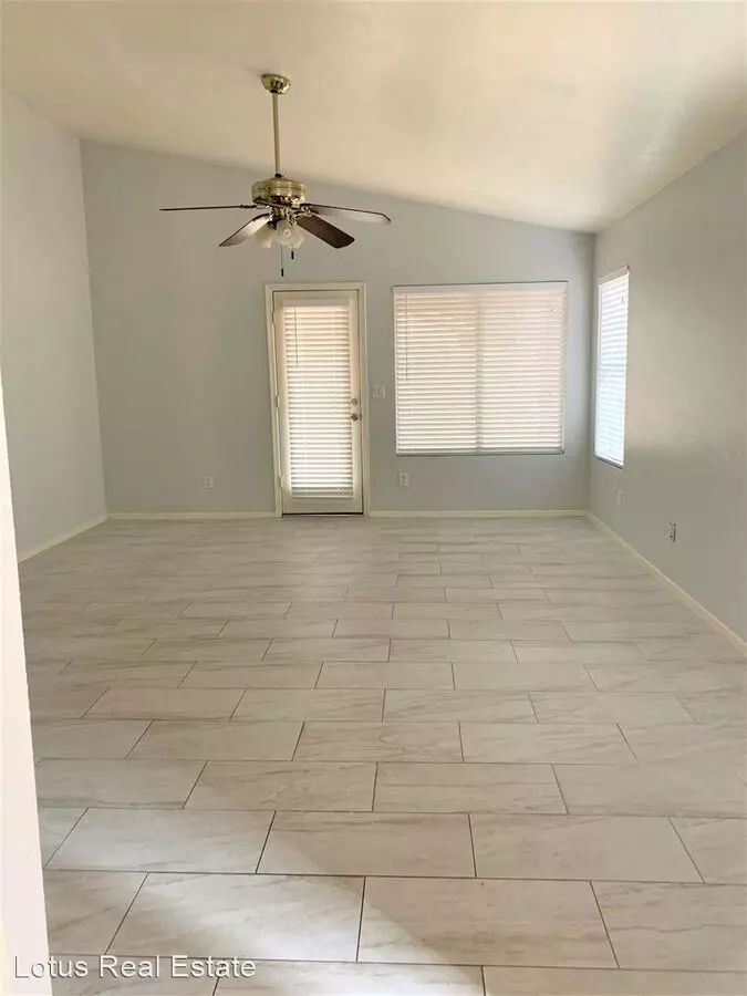 1132 West Sparrow Drive, Chandler, AZ 85286 photo 3