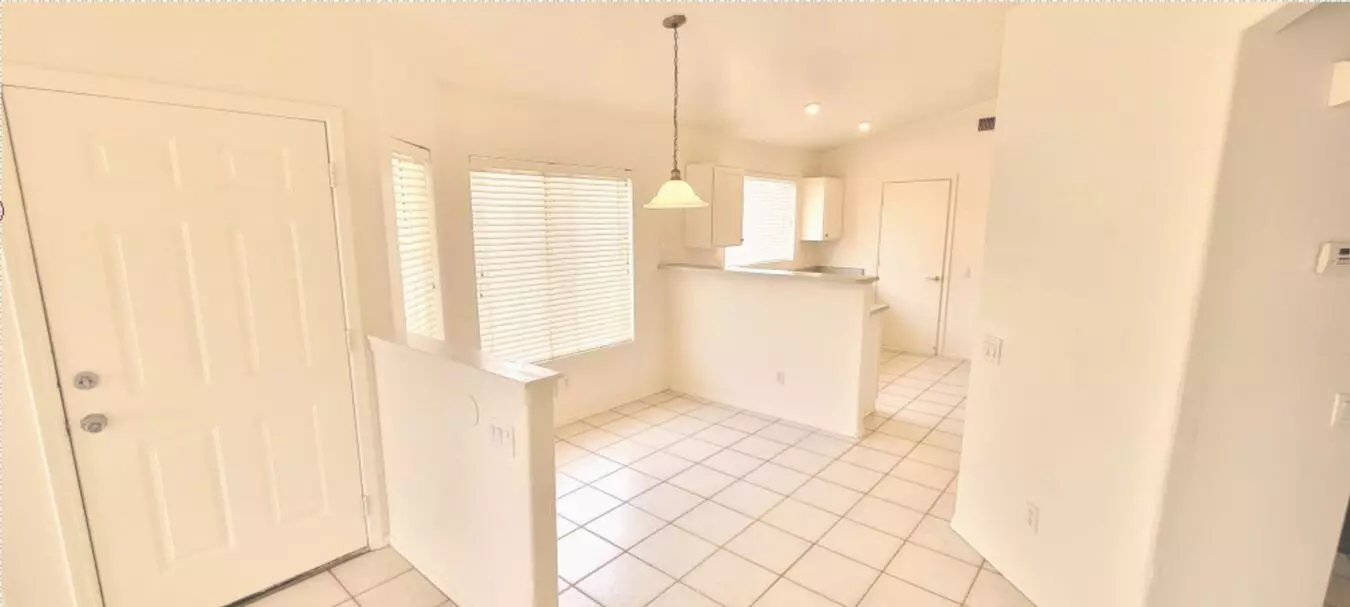 Chandler 3 Bedroom photo 3
