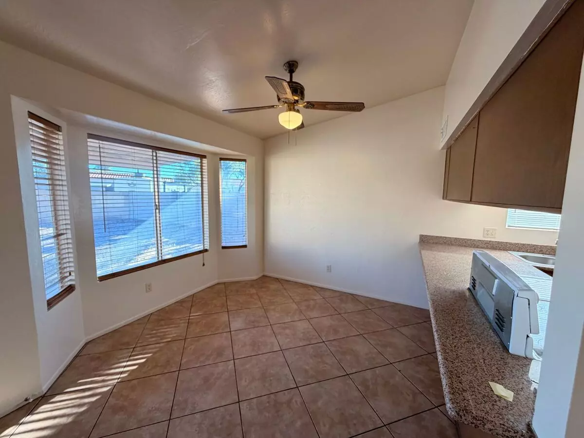 1421 North Salida Del Sol, Chandler, AZ 85224 photo 4