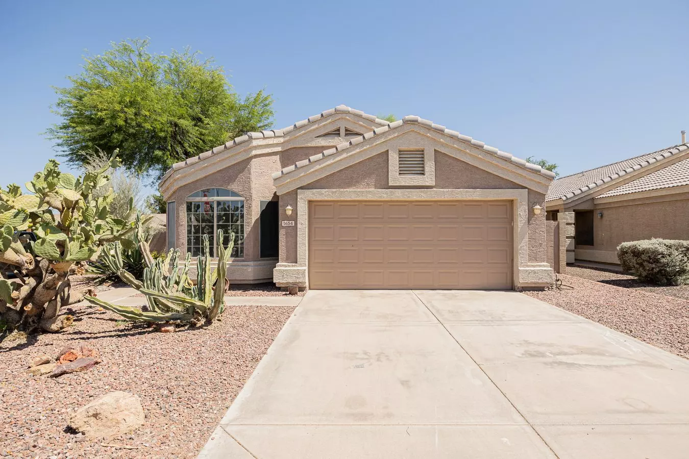 1654 W Geronimo St Chandler, AZ 85224 photo 3