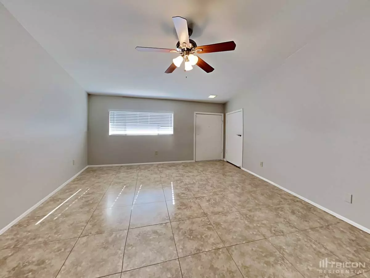 2014 E Frye Road Chandler Az photo 2