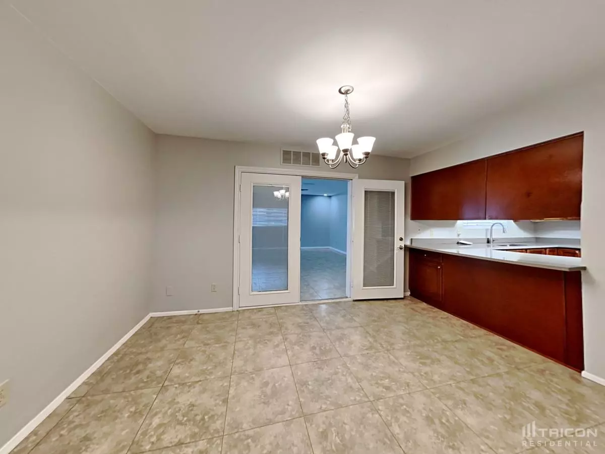 2014 E Frye Road Chandler Az photo 4