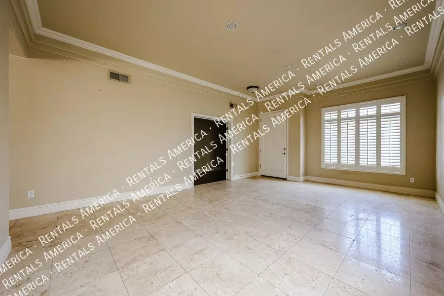 2211 West Olive Way, Chandler, AZ 85248 photo 3