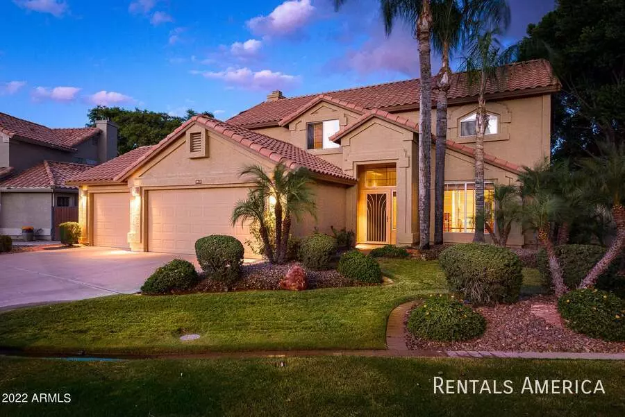 2342 West Hemlock Court, Chandler, AZ 85248 photo 3