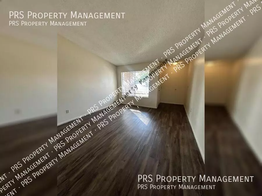 3226 North Sycamore Place, Chandler, AZ 85224 photo 5