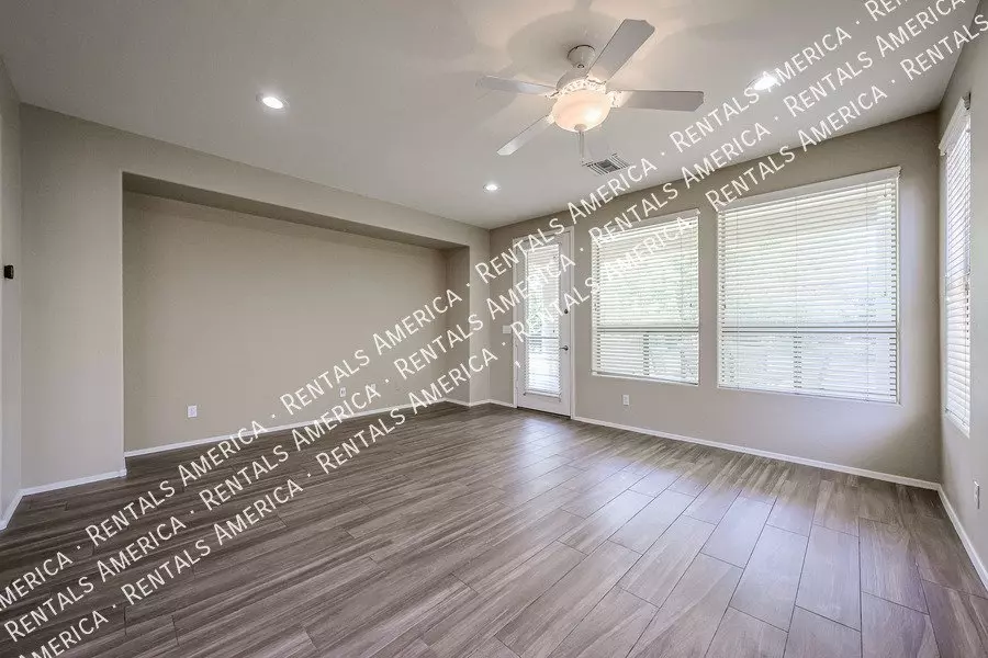 3382 E ROADRUNNER Drive photo 5