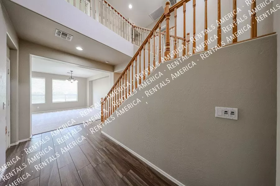 3382 E ROADRUNNER Drive photo 3