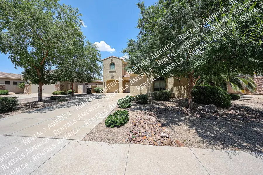 3382 E ROADRUNNER Drive photo 2