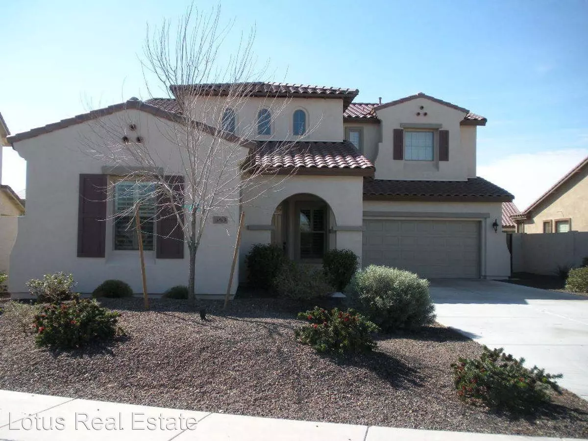 363 West Lantana Place, Chandler, AZ 85248 photo 2
