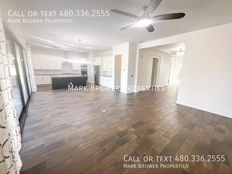 3860 East Horseshoe Place, Chandler, AZ 85249 photo 5