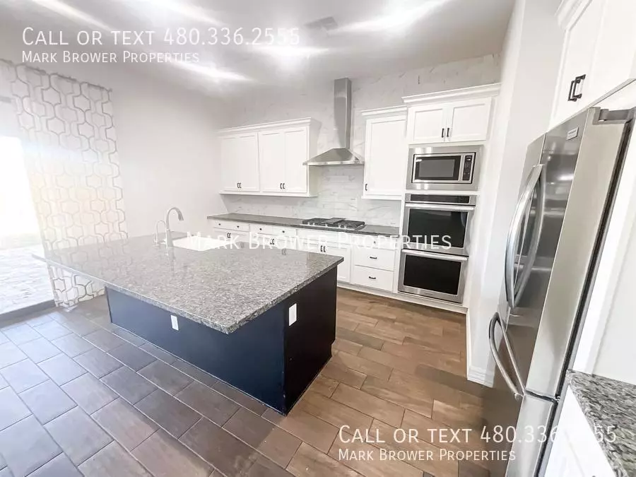 3860 East Horseshoe Place, Chandler, AZ 85249 photo 4